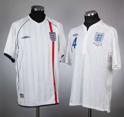Steven Gerrard white No.4 England v. Bulgaria short-sleeved jersey, 2010, 
 Umbro, 44, with v-neck collar and embroidered three lions badge with v BUL