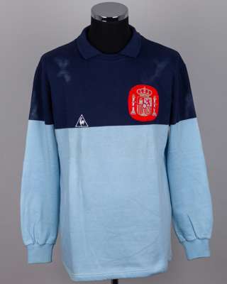 Andoni Zubizarreta light blue and blue Spain match worn goalkeepers shirt, 1986