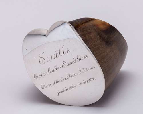 Hoof of King George V's racehorse Scuttle the 1928 1,000 Guineas winner