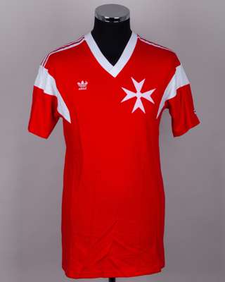 John Byrne - red and white No.17 Malta v. Republic of Ireland short-sleeved shirt, 1989