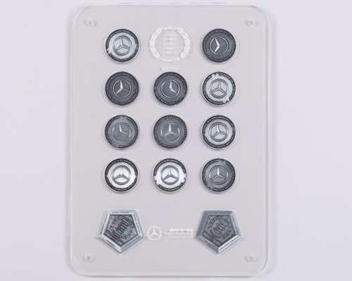 Mercedes AMG F1 2018 Constructors Championship Medal Display