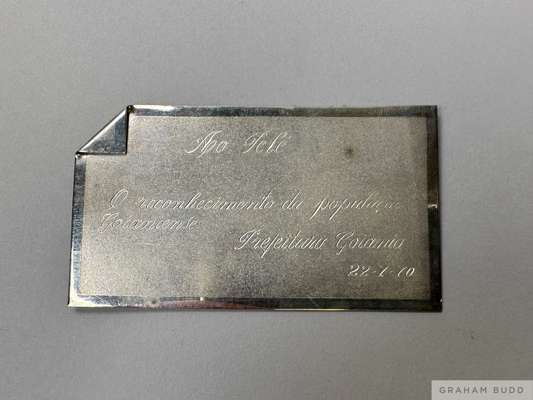 A silver tone plaque presented to Pelé with the following engraved inscription "Ao Pelé, O reconhecimento da população Goianiense - Prefeitura Goiânia