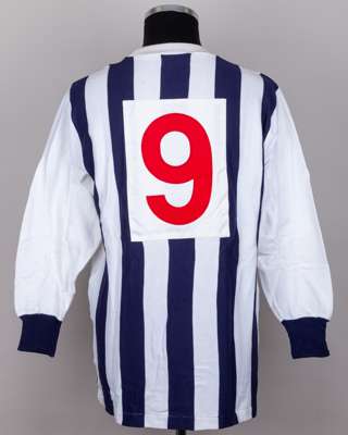 Blue and white No.9 West Bromwich Albion long-sleeved shirt, 1964-69