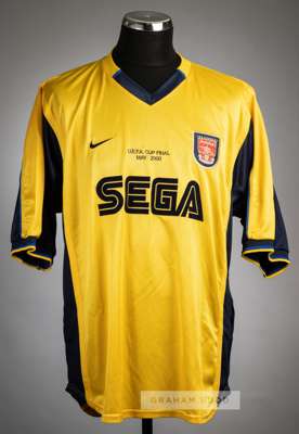 Yellow Arsenal UEFA Cup final unnumbered jersey v Galatasaray, played at Parken Stadium, 17th May 2000,
 Nike, short-sleeved with No sleeve badges, cl