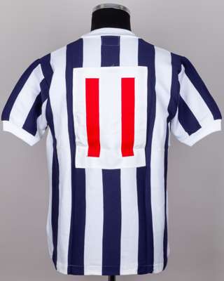 Blue and white No.11 West Bromwich Albion short-sleeved shirt, 1960s