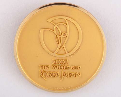 David Will - yellow-metal FIFA 2002 World Cup commemorative medal, designed by Bertoni