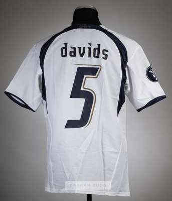 Edgar Davids white Tottenham Hotspur UEFA Cup no.5 home jersey, season 2006-07,
 Puma, short-sleeved with UEFA CUP sleeve badge, club crest and sponso