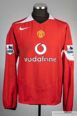 Kieran Richardson signed red Manchester United no.23 home shirt, season 2004-05,
 Nike, long-sleeved with BARCLAYS PREMIERSHIP sleeve badges, club cre