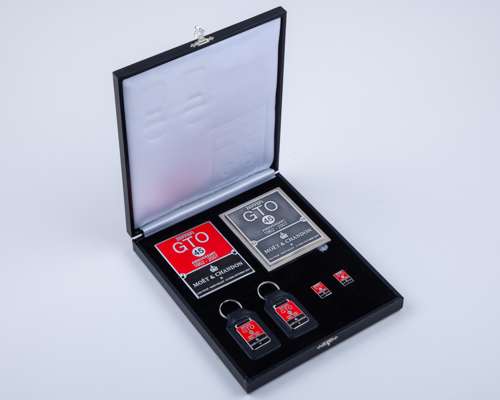 Cased set of Ferrari GTO 45th Anniversary memorabilia