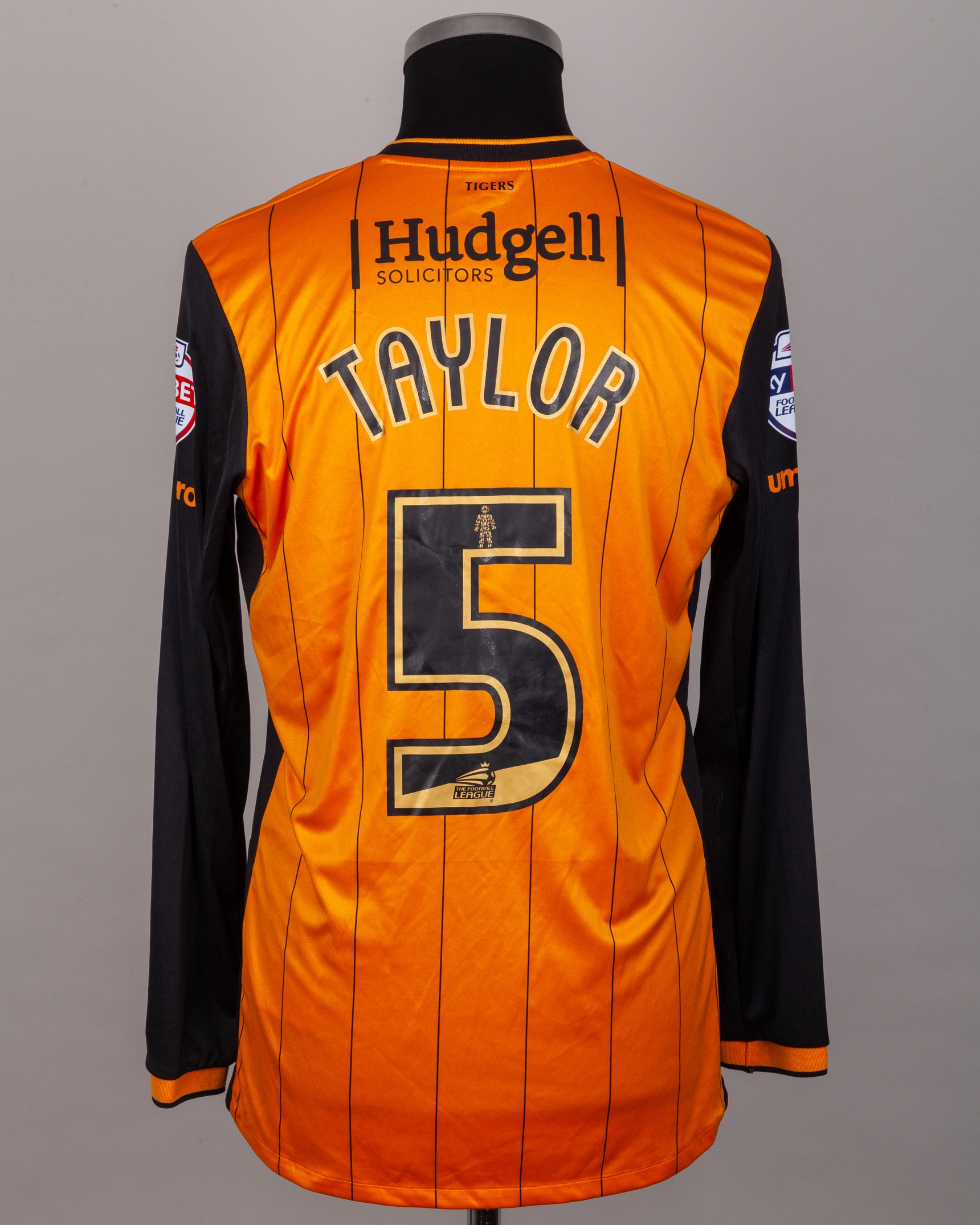 Flash X Reverse Flash Team Up Ryan Taylor orange and black No.5 Hull City match worn long-sleeved ...