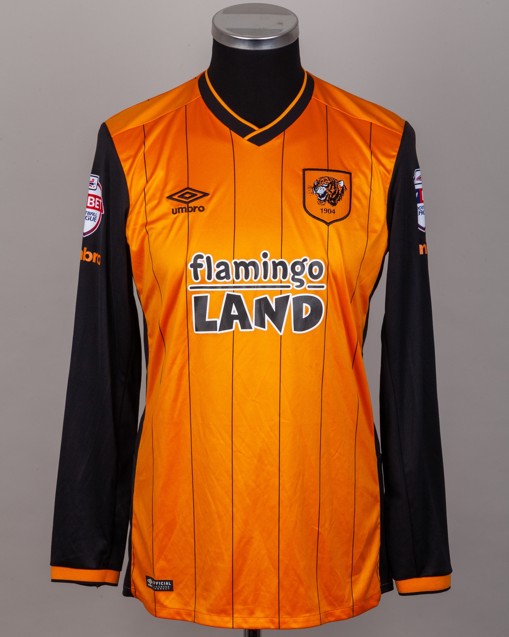 Flash X Reverse Flash Team Up Ryan Taylor orange and black No.5 Hull City match worn long-sleeved ...