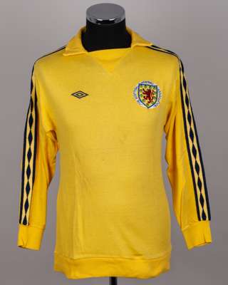 Alan Rough yellow No.1 Scotland v. Northern Ireland match worn goalkeepers shirt, 1976