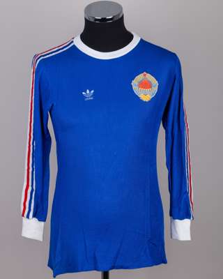 Dragan Dzajic blue and white No.11 Yugoslavia v. Northern Ireland shirt, 1975