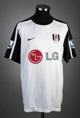 Danny Murphy white Fulham No.13 home jersey season 2009-10,
 Nike, size L, short-sleeves, Premier League badges, reverse lettered MURPHY; sold with a 