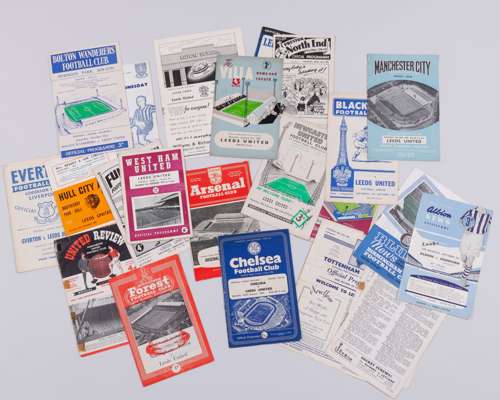 Complete run of Leeds United away match programmes, 1959-60