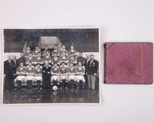 Real Madrid: a page of autographs circa 1958