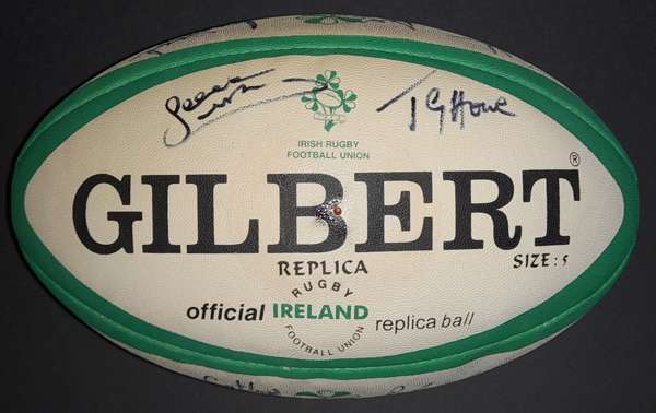 Ireland IRFU official Gilbert size 5 replica ball signed by 19 from the Warren Gatland era 1998 – 2001, 
 autographs include Warren Gatland (coach), B