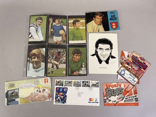 Miscellany of various football items, including good selection of FDC World Cup 1958, etc., 
 selection of player images b &w Hinshelwood, Bedford, Hu