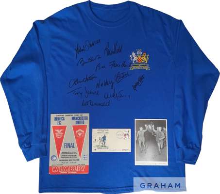 Manchester United 1968 European Cup winners team signed shirt, 
 signed by George best, Bobby Charlton, Alex Stepney, John Aston, Bill Foulkes, David 