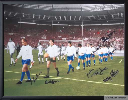 Manchester United 1968 European Cup Winners colourised canvas, 
 that's been dry mounted to board and framed to measure 28 x 21in., signed by eight of