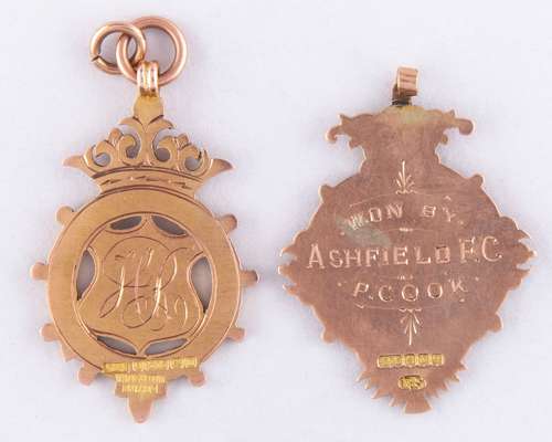 A 9ct gold and enamel Kilmarnock Junior medal, 1911