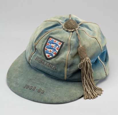 Martin Peters blue England v Romania International cap, 1968-69

 The cap badly sun damaged and with some staining

 In the International match played