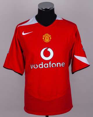 Rio Ferdinand red and white No.5 Manchester United v. West Bromwich match worn shirt, 2005