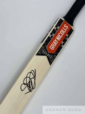 England: Sir Alastair Cook signed collection, England’s highest ever Test Match runs scorer – 12,472,
 includes signed Gray Nicolls mini bat, same bra