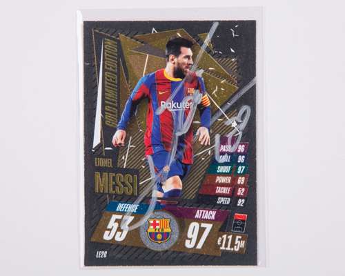 Lionel Messi autographed Barcelona Topps Match Attax Gold Limited Edition trading card