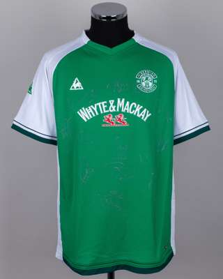 Green and white No.7 Hibernian autographed short-sleeved shirt, 2008