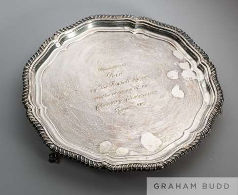 Ex-Pelé Collection: English Football League Centenary presentation to Pelé in 1987