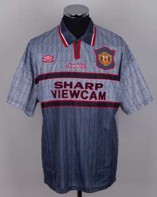 Paul McGibbon grey No.12 Manchester United v. Celtic Paul McStay Testimonial shirt, 1995