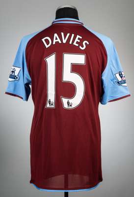 Curtis Davies claret and blue Aston Villa no.15 home jersey, season 2008-09,
 Nike, short-sleeved with BARCLAYS PREMIER LEAGUE sleeve badges, club cre