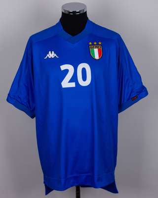 Francesco Totti blue No.20 Italy v. Croatia match worn short-sleeved shirt, 1999