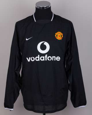 Cristiano Ronaldo black No.7 Manchester United v. Liverpool match worn shirt, 2005