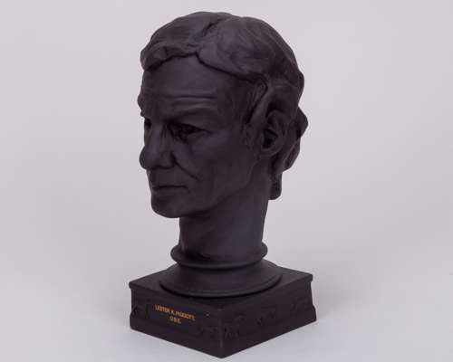 Wedgwood limited edition black basalt bust of the jockey Lester Piggott