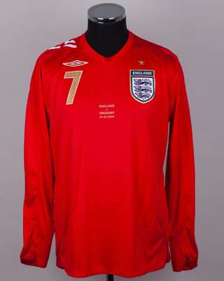 David Beckham red No.7 England v. Uruguay match issued long-sleeved shirt, 2006