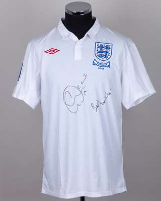 Carlton Cole white England v. Kazakstan autographed short-sleeved shirt, 2009