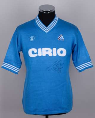 Diego Maradona autographed blue No.10 Napoli short-sleeved shirt, 1984-85