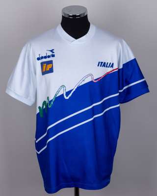 Roberto Baggio white and blue Italy training top, Italia 90