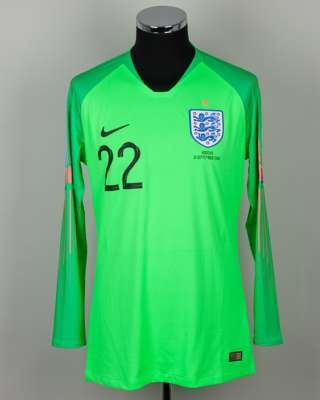 Nick Pope green and pink No.22 England v. Kosovo keeper shirt, 2019