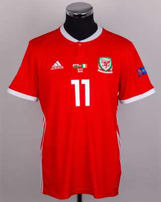 Gareth Bale red and white No.11 Wales v Republic of Ireland match issued short-sleeved shirt