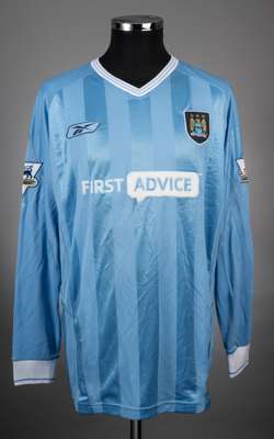 Nicolas Anelka sky blue No.39 Manchester City long-sleeved jersey, 2003-04, 
 Reebok, L, with v-neck collar and embroidered badge M.C.F.C., the revers