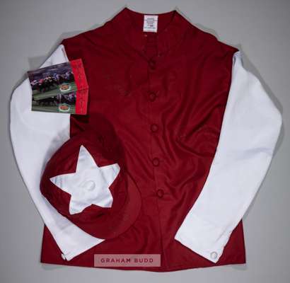The silks worn by Frankie Dettori when riding Barathea to victory in the Breeders' Cup Mile at Churchill Downs 5th November 1994, signed by the jockey