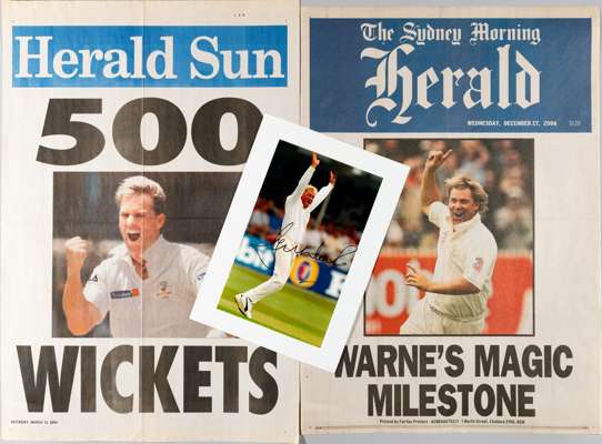 SHANE WARNE (1969-2022) ORIGINAL AUTOGRAPHED COLOUR 12 by 8in. CRICKET PHOTOGRAPH OF WARNE CELEBRATING AN ENGLISH WICKET IN 1993, 
 WITH TWO ORIGINAL 