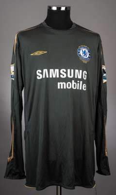 Petr Cech grey and gold No.1 Chelsea Centenary goalkeepers jersey, 2005-06, 
 Umbro, XXL, with crew-neck collar and embroidered cloth badge inscribed 