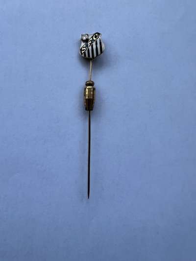 Ex-Pelé Collection:Pelé’s gold and diamond Santos FC stick pin