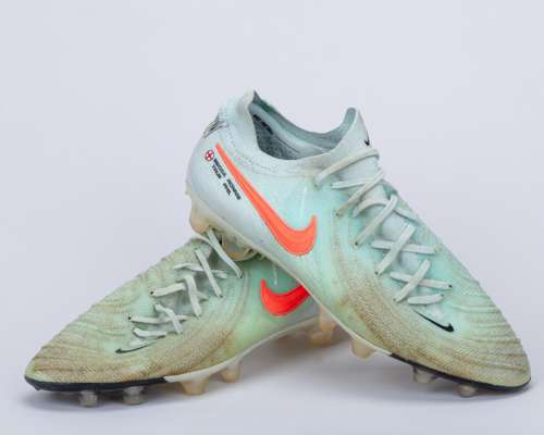 Phil Foden mint Nike Phantom GX match worn football boots, 2024-25