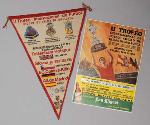 II Trofeo International de Futbol Ciudad de Palma de Mallorca double programme featuring Madrid v Slovan de Bratislava and Tottenham Hotspur v Colonia