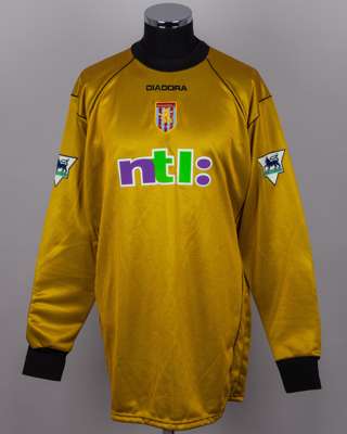 Peter Schmeichel yellow and black No.1 Aston Villa goalkeeper shirt, 2001-02